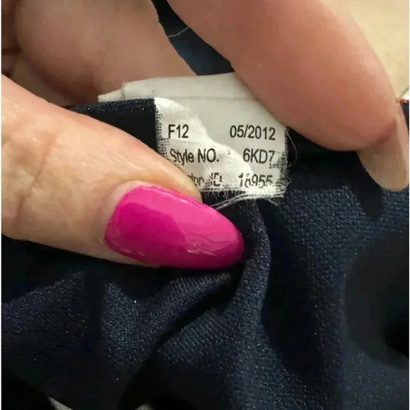 NFL Chicago Bears #6 Jay Cutler Signature Satin Jersey Fitted Woman’s 2012 - Picture 5 of 11